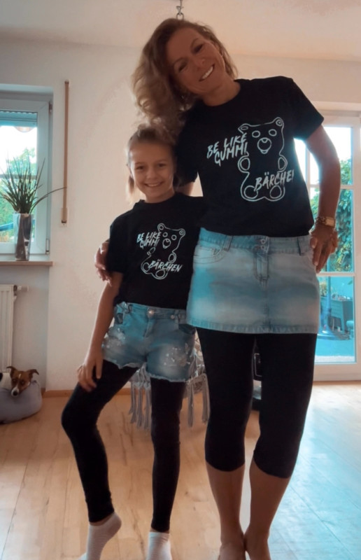 Meine kleine Tochter Noée gehört auch dazu. Meine kleine Tochter Noée gehört auch dazu.